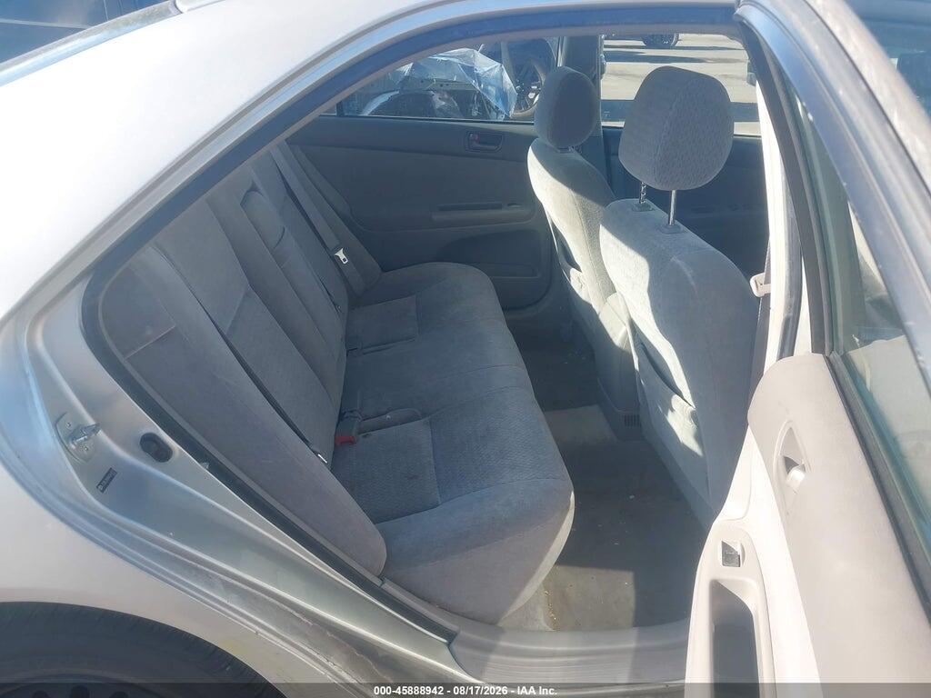 JTDBE32K840264177 2004 TOYOTA CAMRY photo no. 8