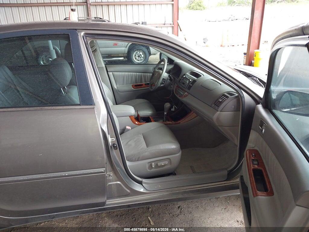 4T1BE32K94U934730 2004 TOYOTA CAMRY photo no. 5