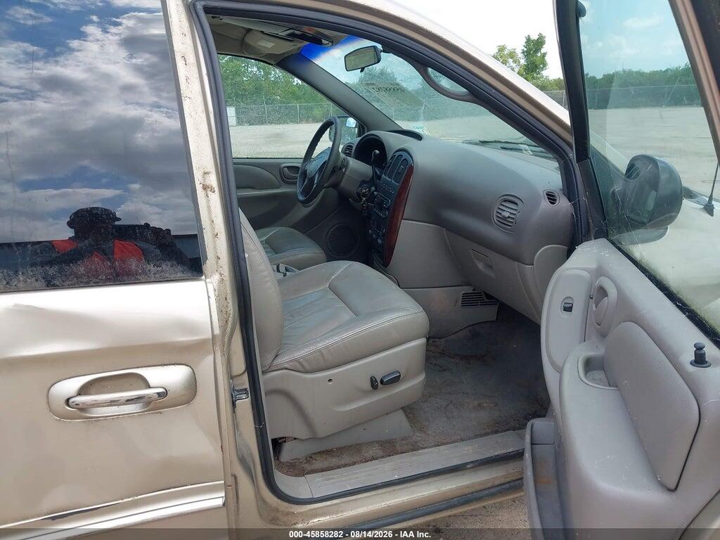 2C8GP54L72R553716 2002 CHRYSLER TOWN & COUNTRY photo no. 5