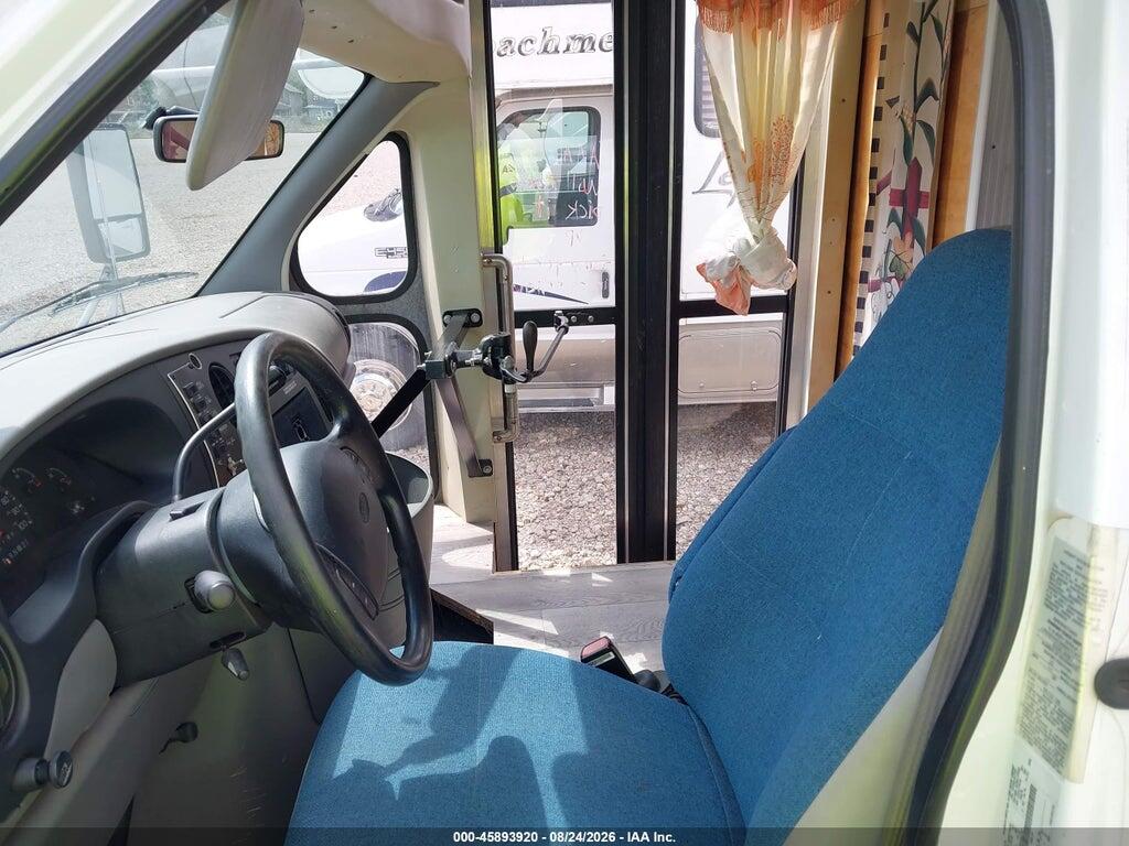 1FDXE40S3WHB63787 1998 FORD ECONOLINE photo no. 5