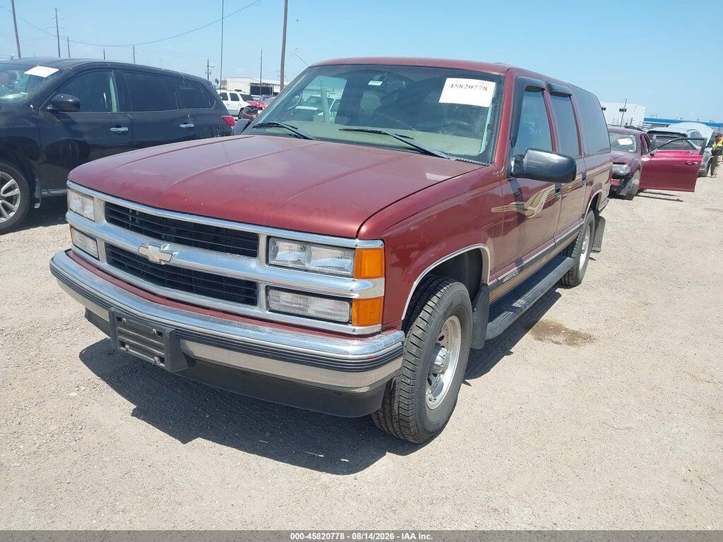3GNGC26J2WG136255 1998 CHEVROLET SUBURBAN 2500 photo no. 2
