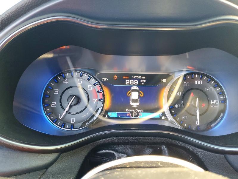 2015 CHRYSLER 200 S — Фото 9 из 12