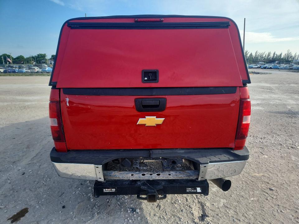 2011 CHEVROLET SILVERADO K3500 LTZ — Фото 6 из 13