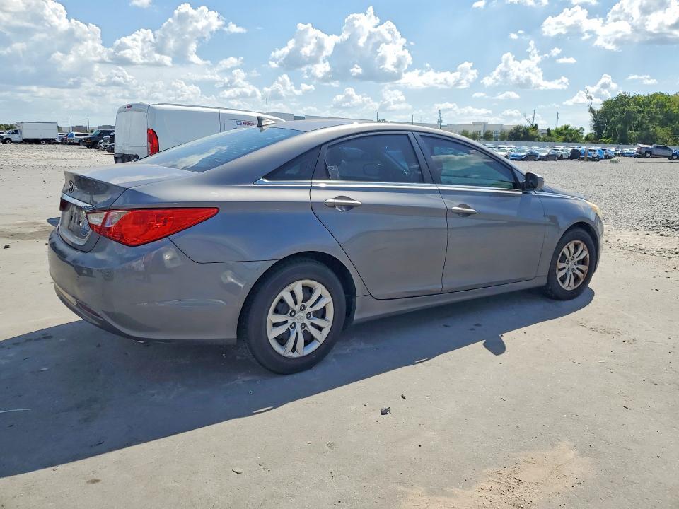 2011 HYUNDAI SONATA GLS — Фото 3 из 12