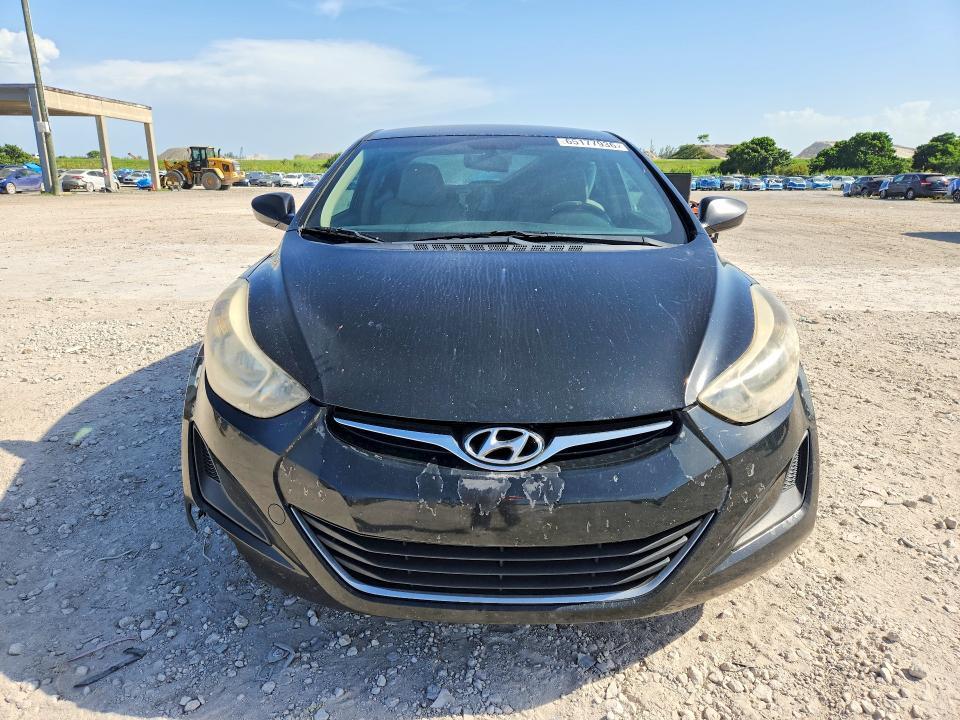 2015 HYUNDAI ELANTRA SE — Фото 5 из 13