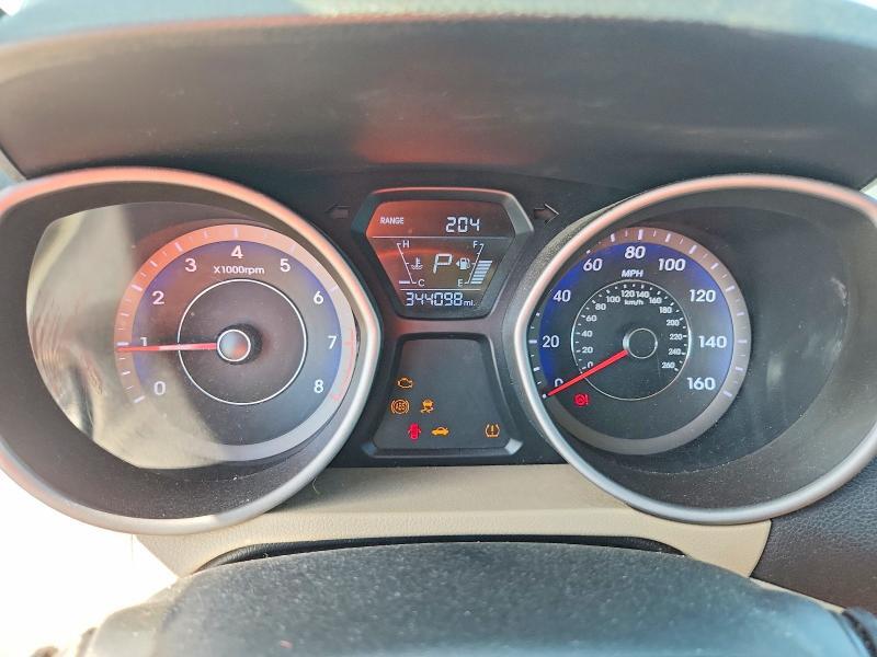 2015 HYUNDAI ELANTRA SE — Фото 9 из 13