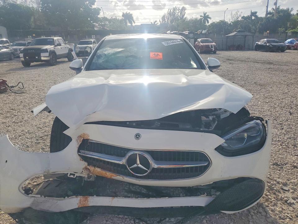 2023 MERCEDES-BENZ C 300 — Фото 5 из 12