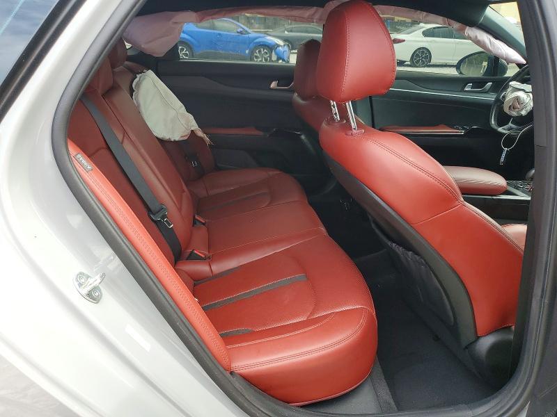 2023 KIA K5 GT LINE — Фото 10 из 12