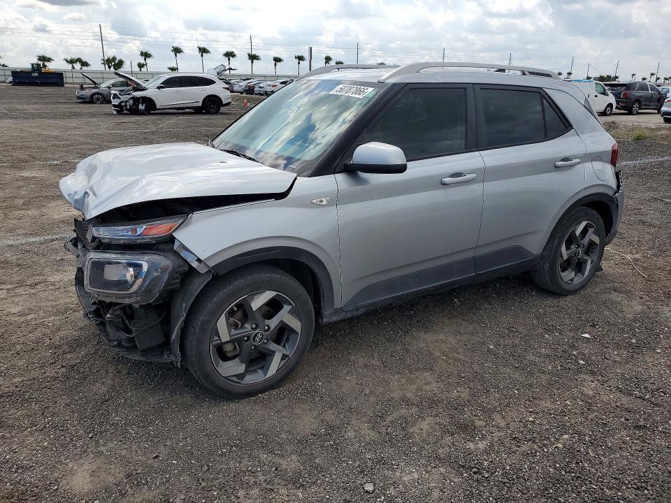 2021 HYUNDAI VENUE KMHRC8A34MU104197