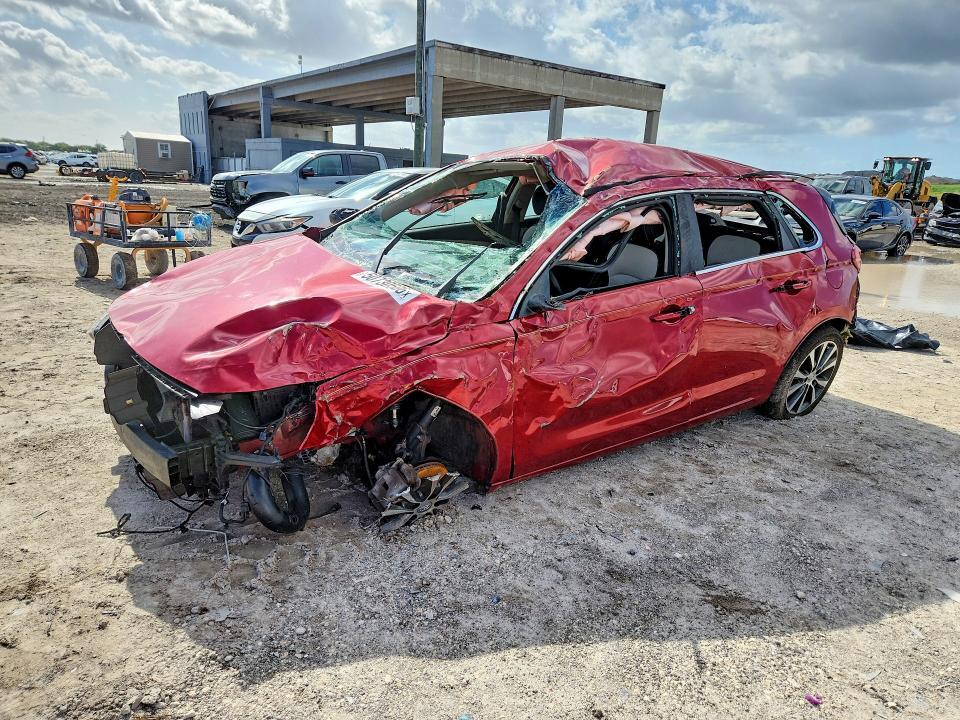 2018 HYUNDAI ELANTRA GT KMHH35LEXJU014167