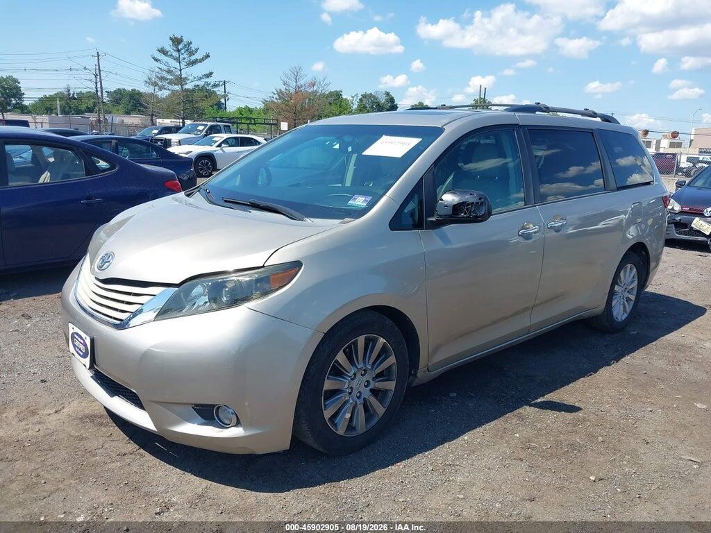 5TDDK3DC6FS125463 2015 TOYOTA SIENNA photo no. 6