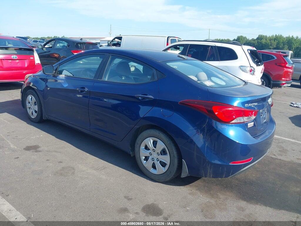 5NPDH4AE1GH666230 2016 HYUNDAI ELANTRA photo no. 3