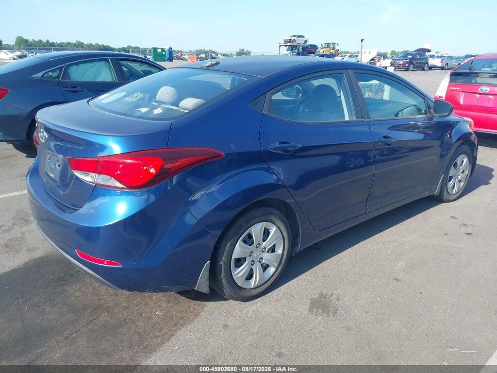 5NPDH4AE1GH666230 2016 HYUNDAI ELANTRA photo no. 4