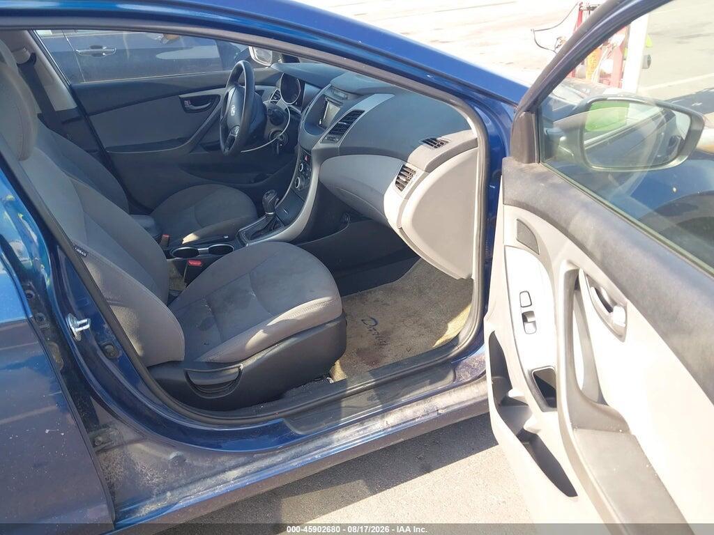 5NPDH4AE1GH666230 2016 HYUNDAI ELANTRA photo no. 5