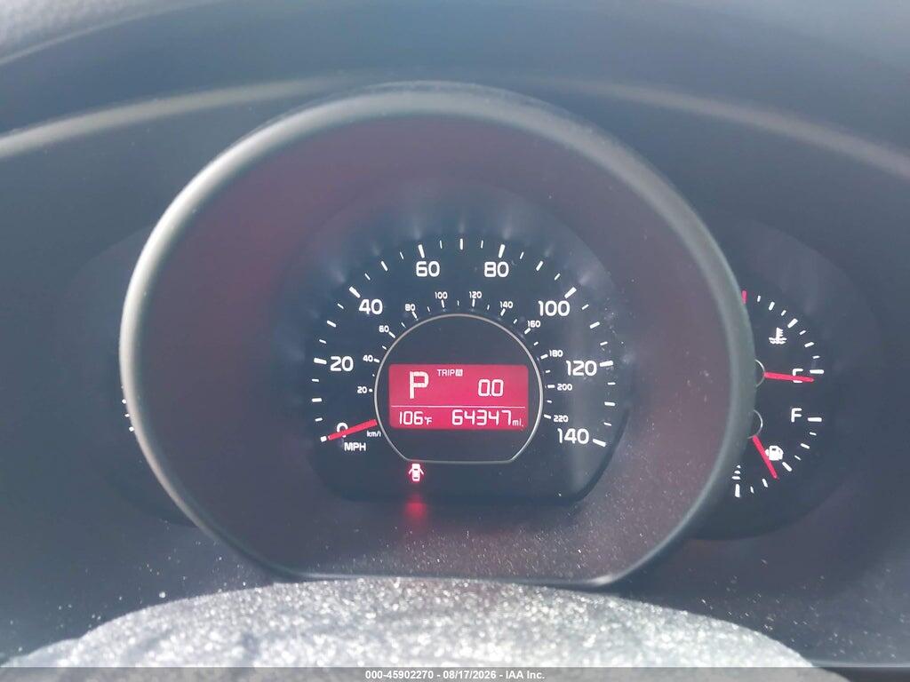 KNDJN2A2XG7308781 2016 KIA SOUL photo no. 7