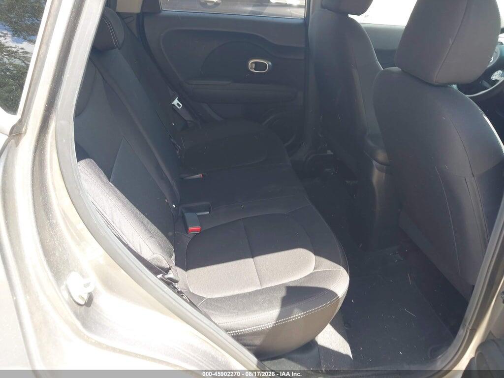 KNDJN2A2XG7308781 2016 KIA SOUL photo no. 8