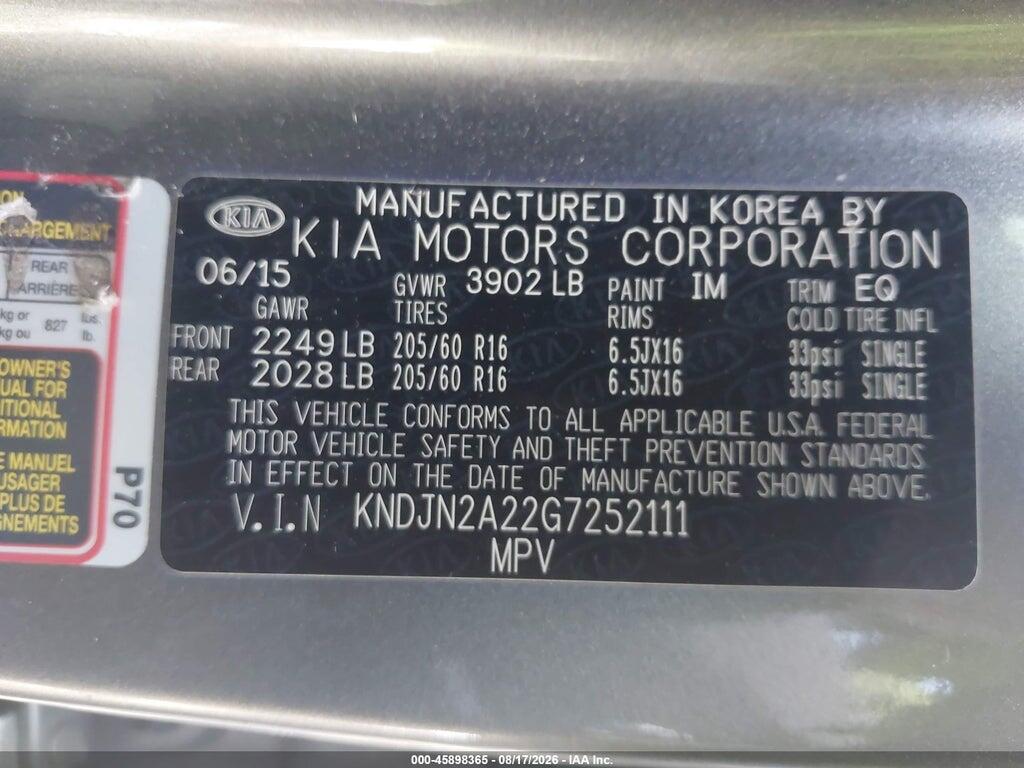 KNDJN2A22G7252111 2016 KIA SOUL photo no. 9