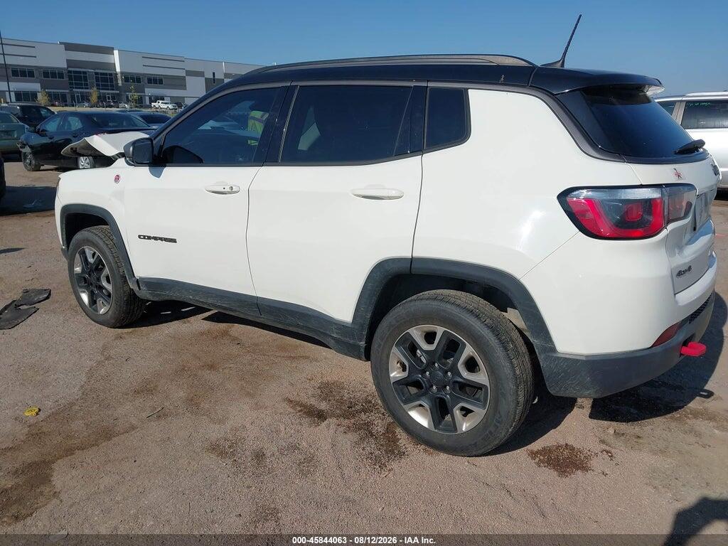 3C4NJDDB7JT206734 2018 JEEP COMPASS photo no. 3
