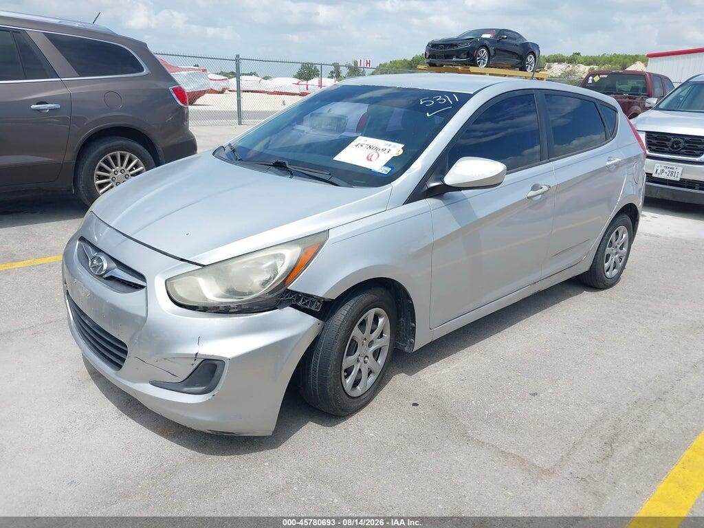KMHCT5AE8DU075311 2013 HYUNDAI ACCENT photo no. 2