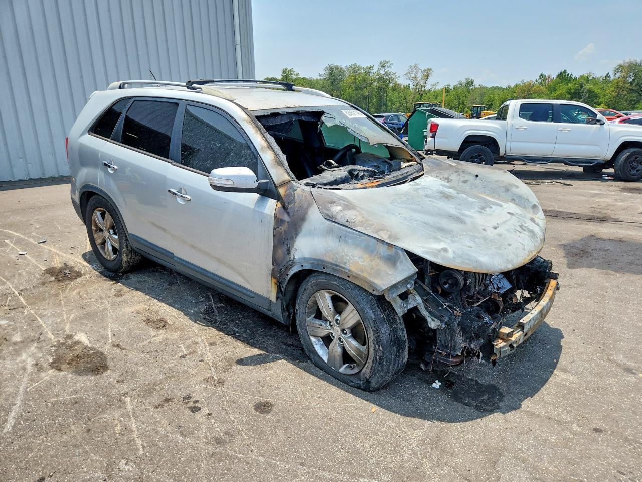 2012 KIA SORENTO EX — Фото 4 из 13