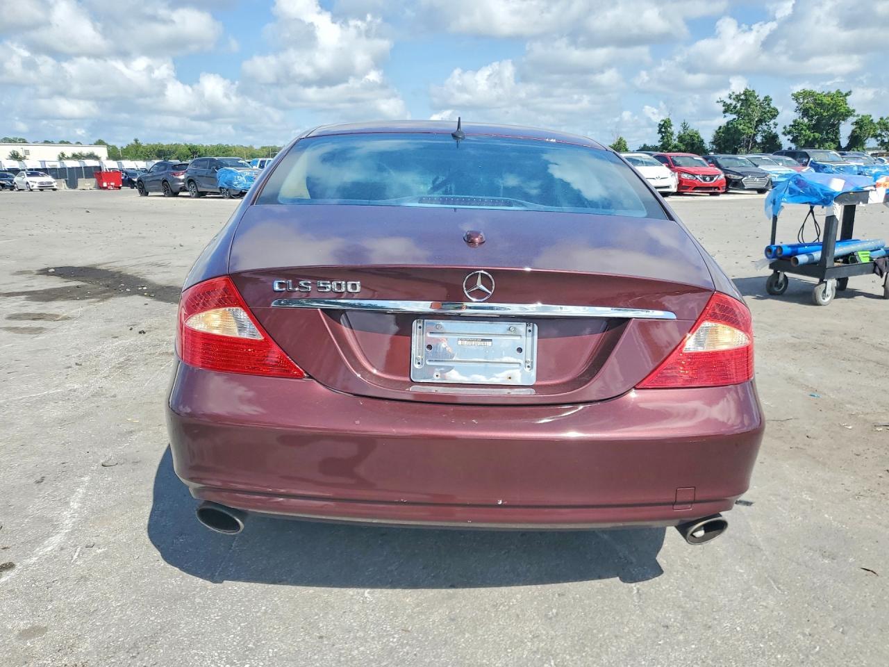 2006 MERCEDES-BENZ CLS 500C — Фото 6 из 12