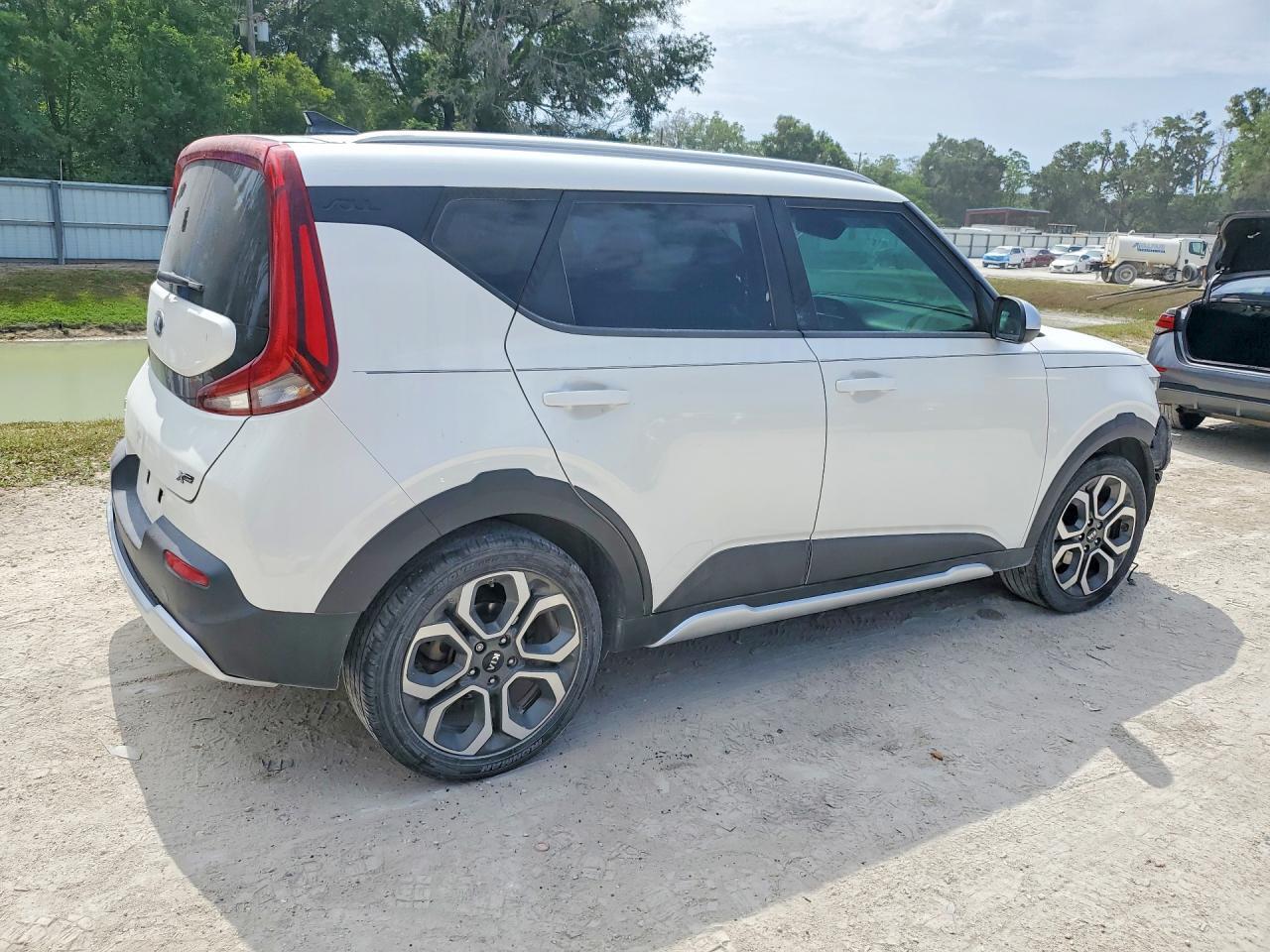 2020 KIA SOUL X-LINE — Фото 3 из 14