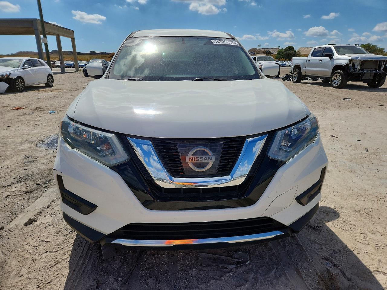 2017 NISSAN ROGUE S — Фото 5 из 12