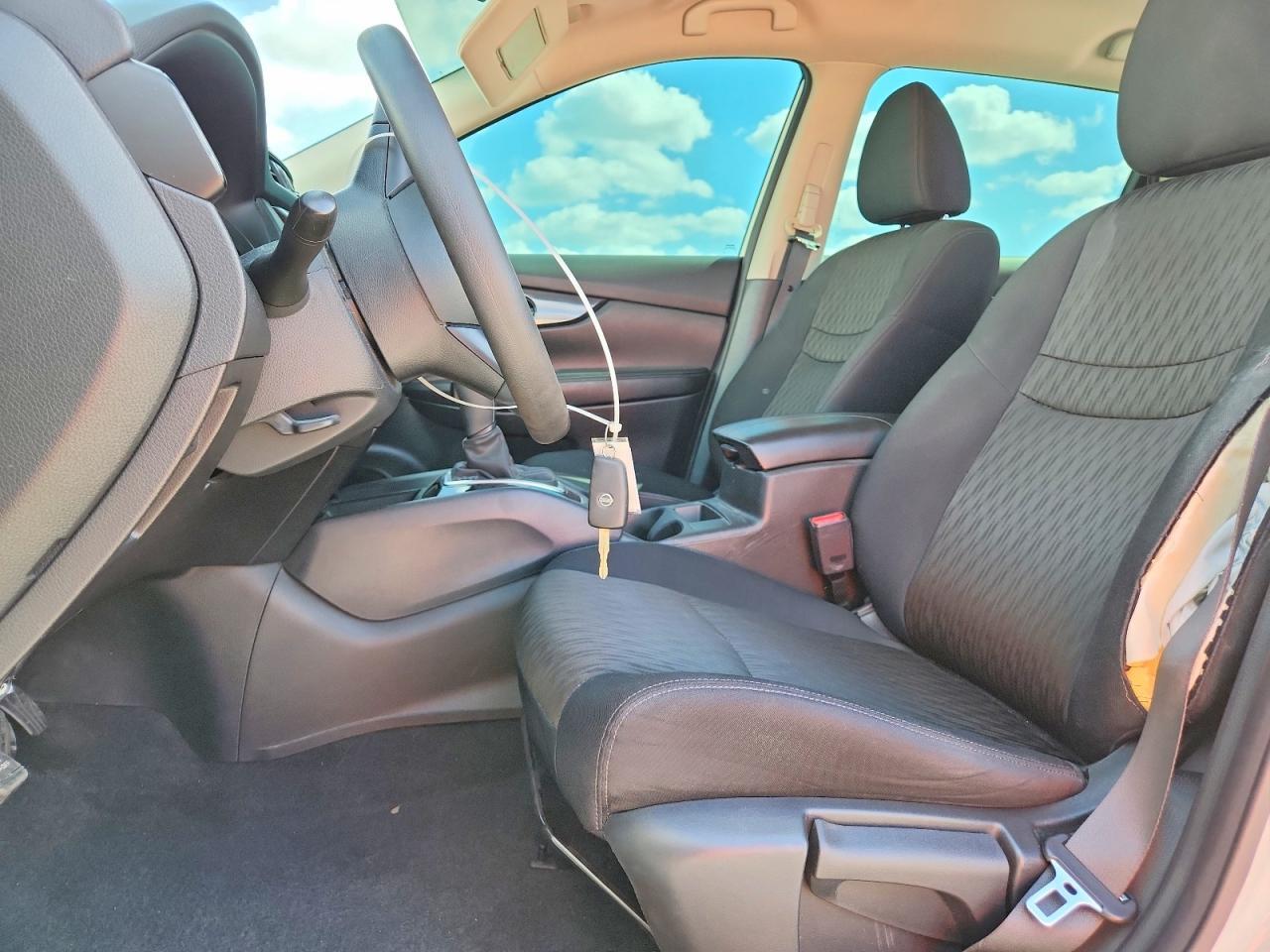 2017 NISSAN ROGUE S — Фото 7 из 12