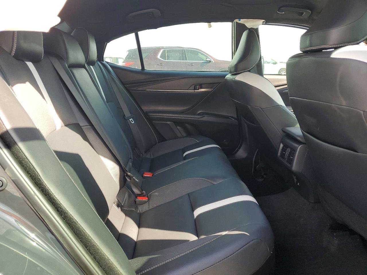 2025 TOYOTA CAMRY SE — Фото 10 из 13