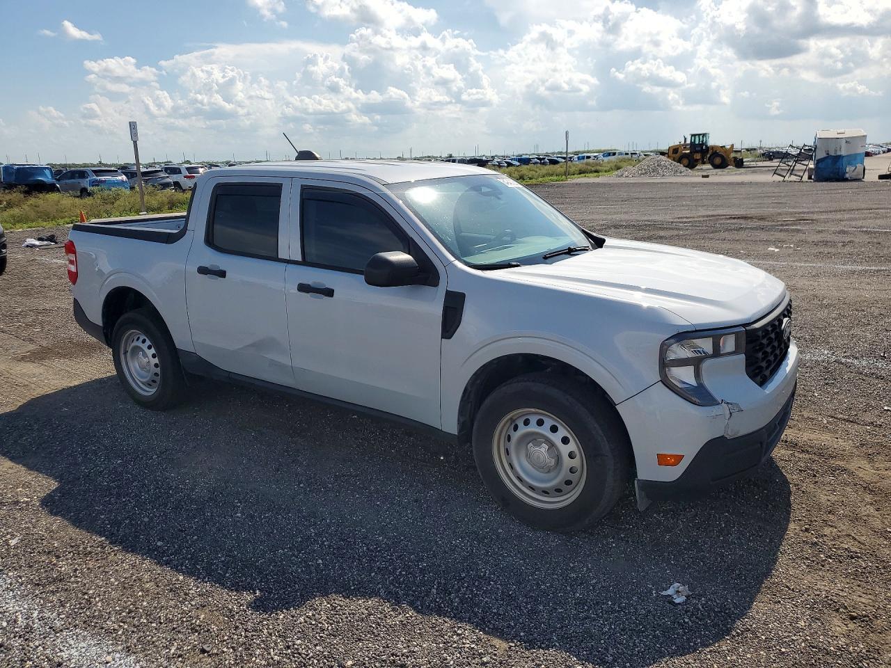 3FTTW8BA0SRA05556 2025 FORD MAVERICK photo no. 4