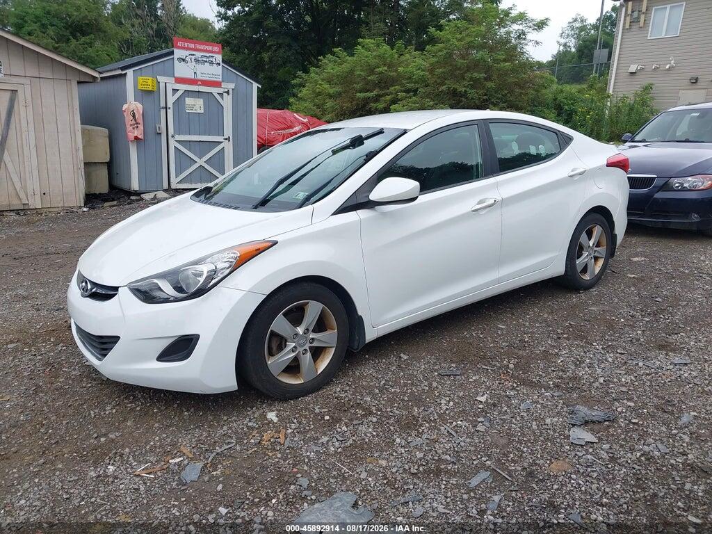 5NPDH4AE1DH405630 2013 HYUNDAI ELANTRA photo no. 2
