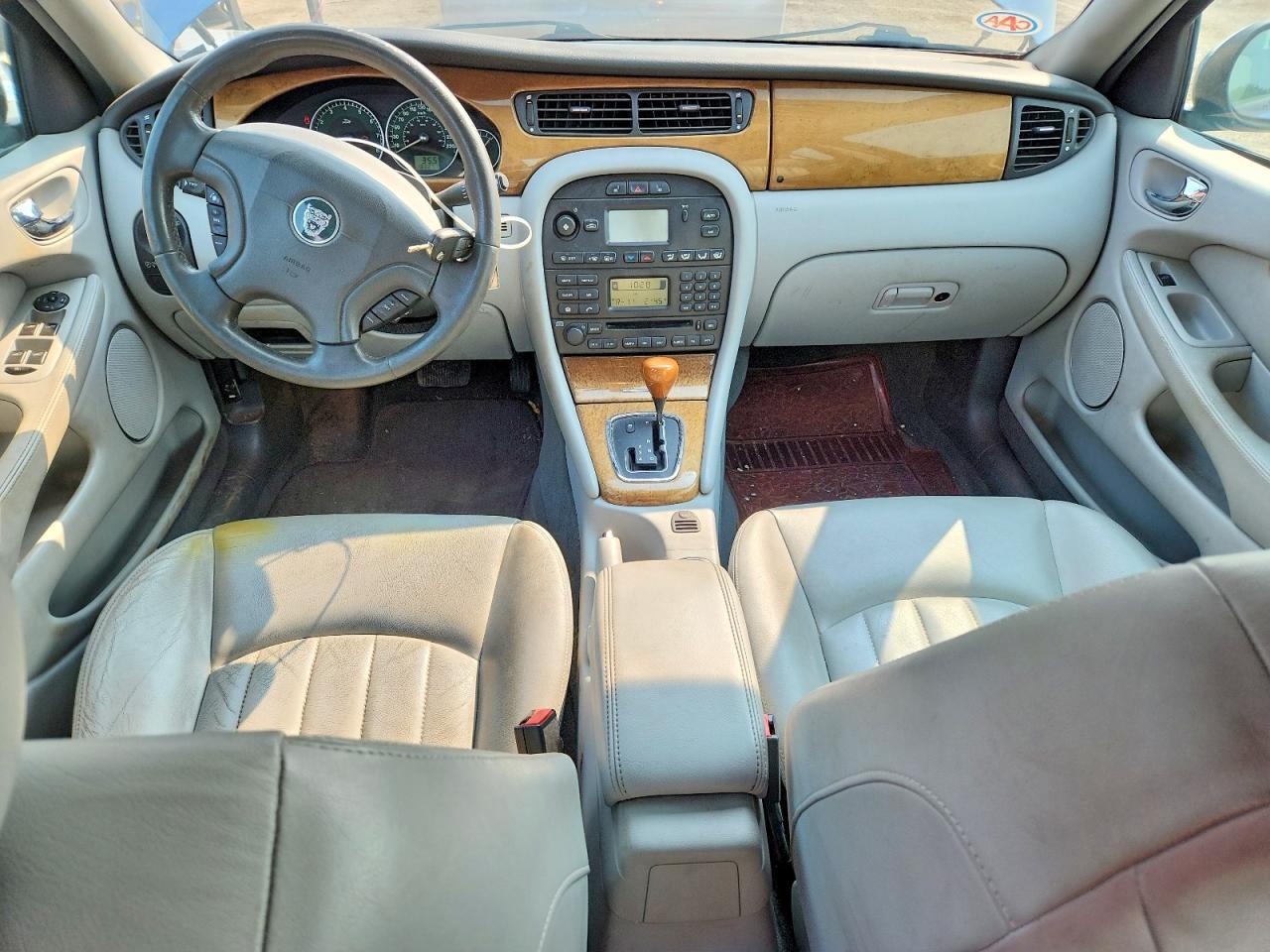 SAJGA51DX3XC94940 2003 JAGUAR X-TYPE photo no. 8