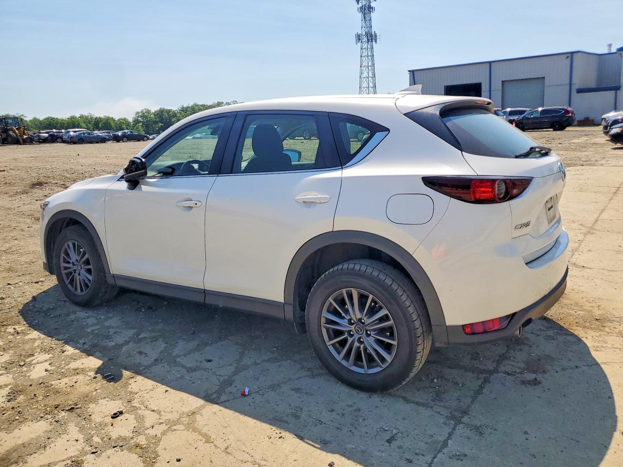 2019 MAZDA CX-5 SPORT — Фото 2 из 13