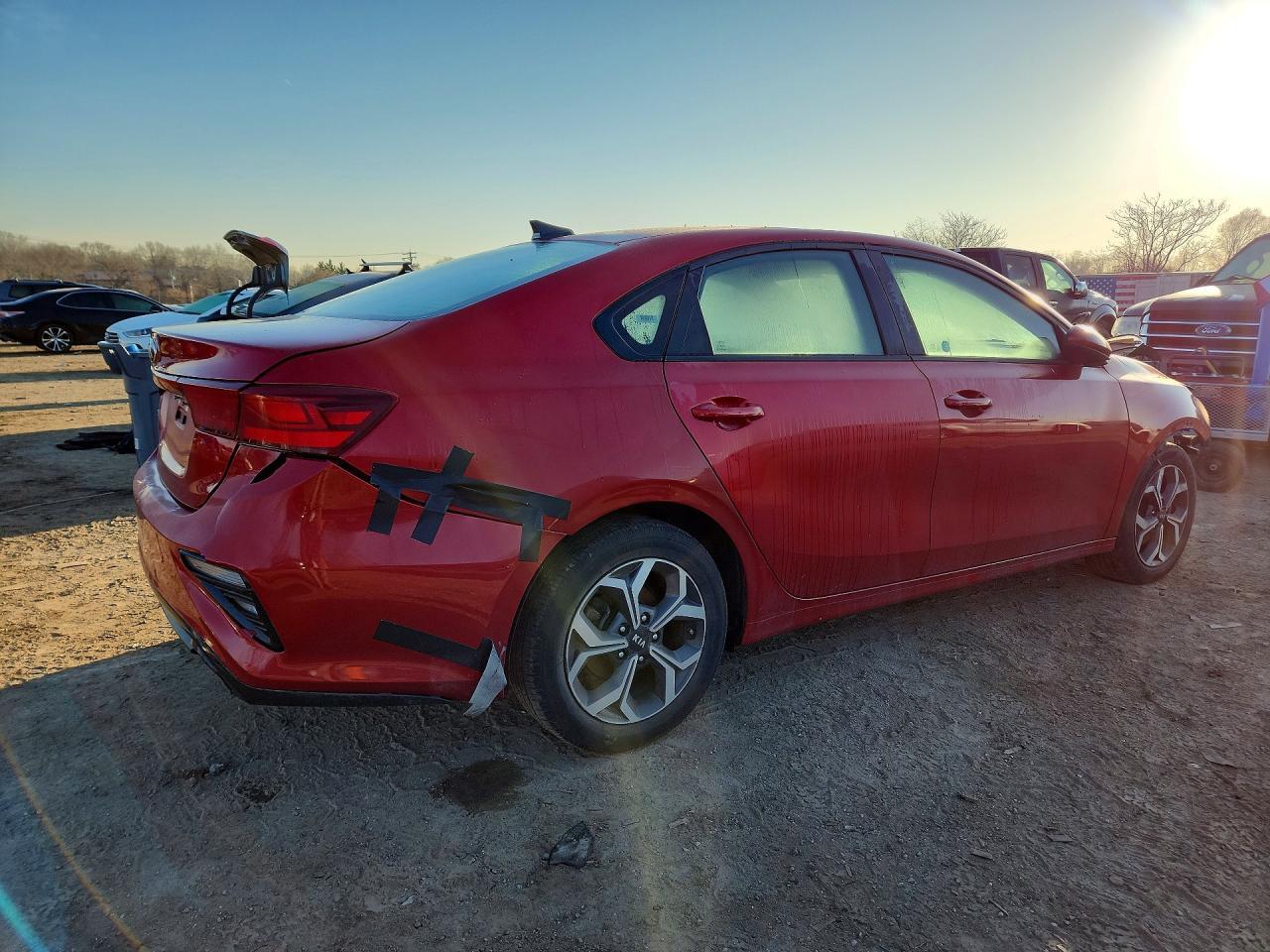 2020 KIA FORTE LXS — Фото 3 из 12