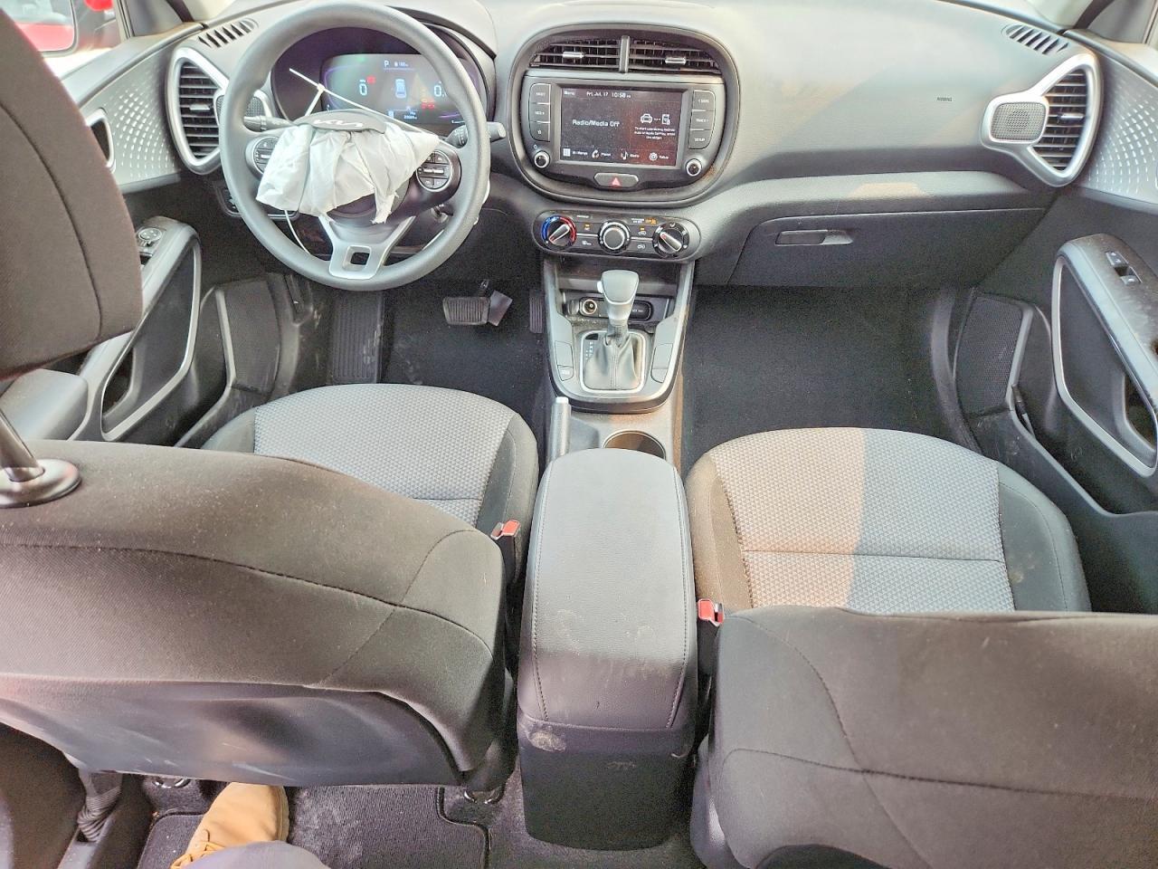 2025 KIA SOUL LX — Фото 8 из 14