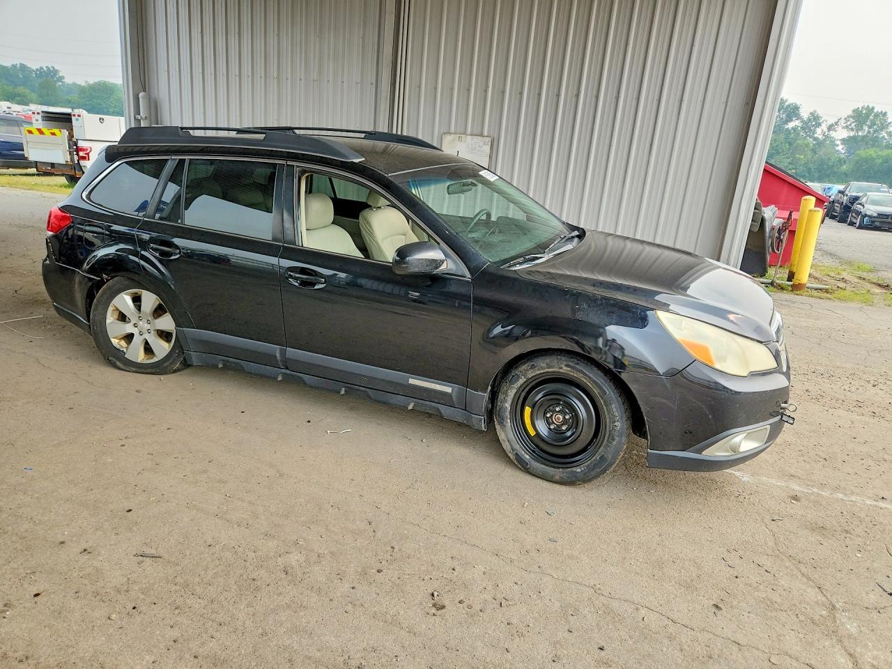 2012 SUBARU OUTBACK 2.5I PREMIUM — Фото 4 из 12