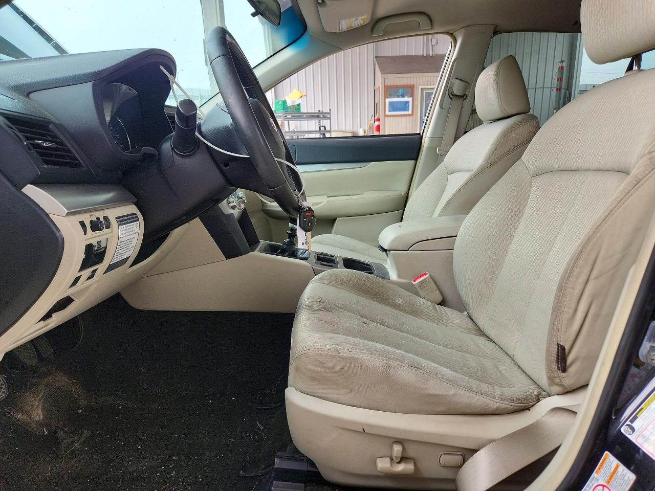 2012 SUBARU OUTBACK 2.5I PREMIUM — Фото 7 из 12