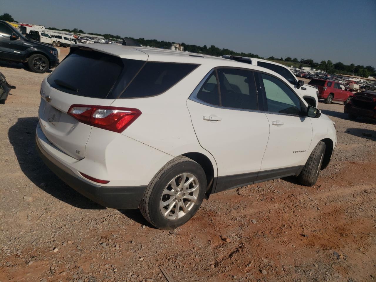 2018 CHEVROLET EQUINOX LT — Фото 3 из 13