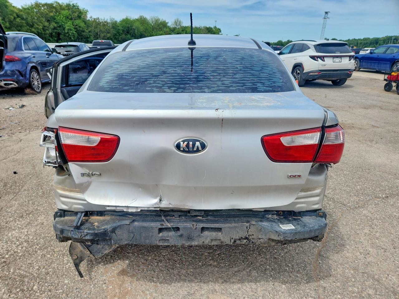 2017 KIA RIO LX — Фото 11 из 16