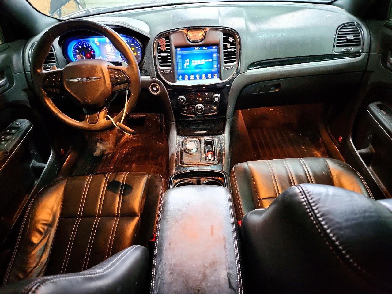 2C3CCAGG9HH637588 2017 CHRYSLER 300 photo no. 8