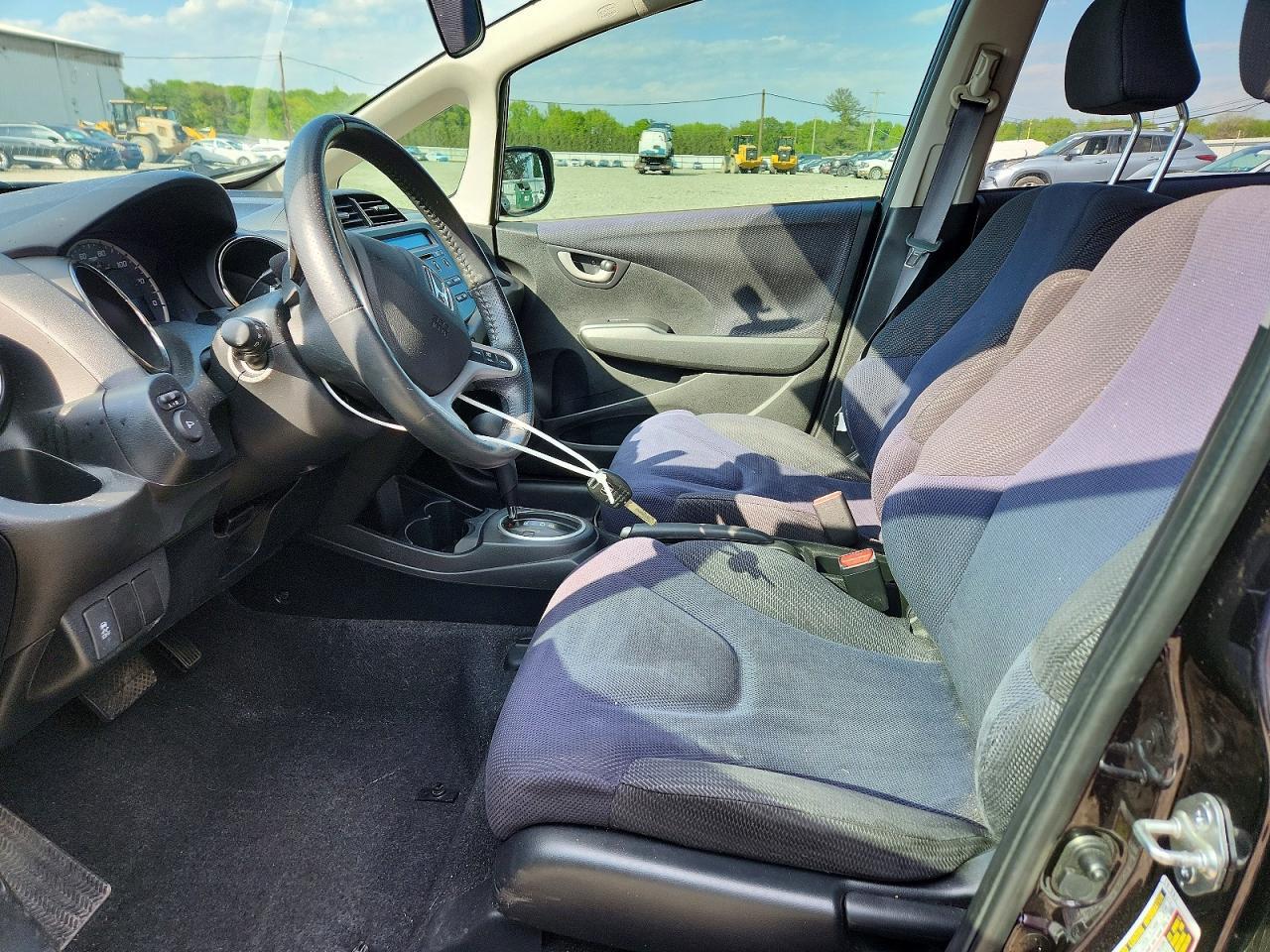 2013 HONDA FIT SPORT — Фото 7 из 12