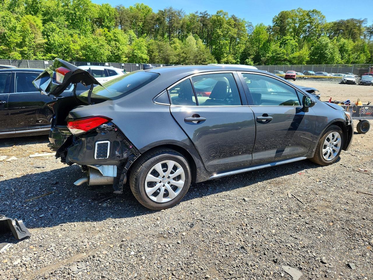 2025 TOYOTA COROLLA HYBRID LE — Фото 3 из 12