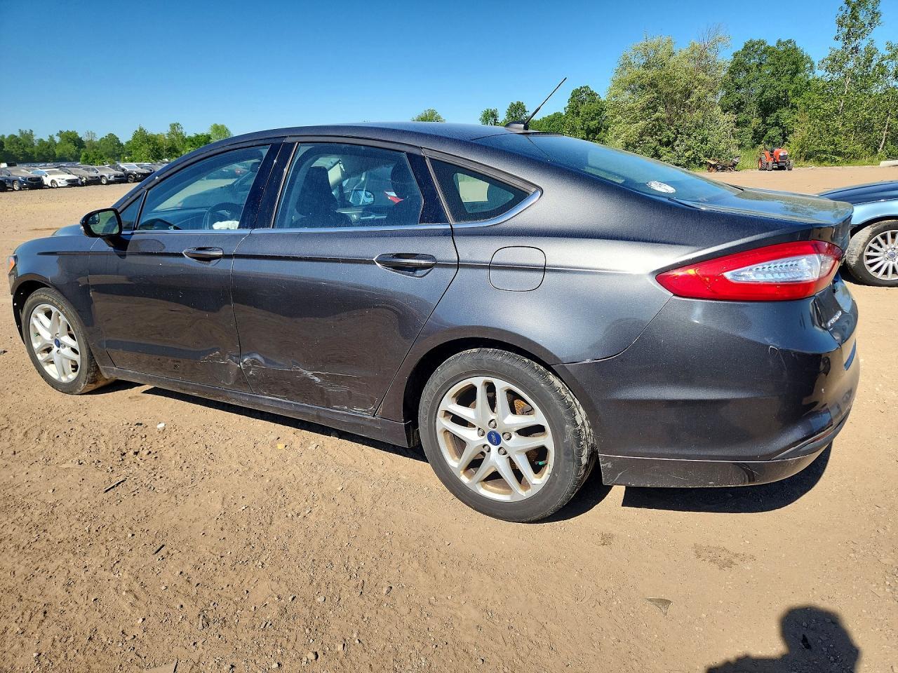 2016 FORD FUSION SE — Фото 3 из 16