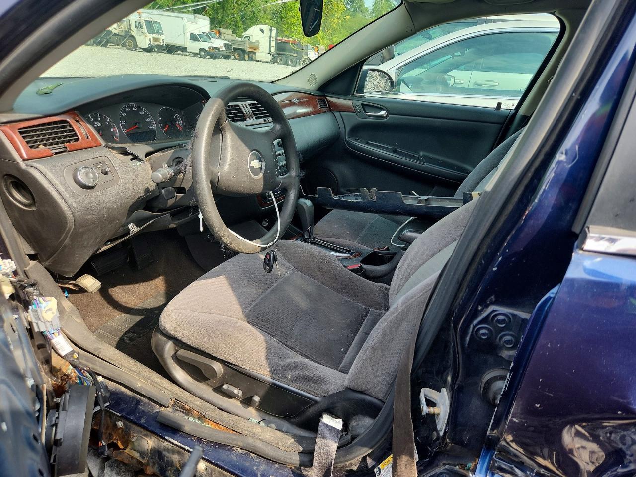 2007 CHEVROLET IMPALA LT — Фото 7 из 13