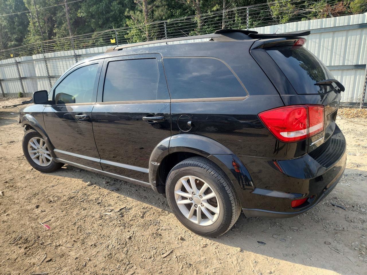 2016 DODGE JOURNEY SXT — Фото 2 из 14