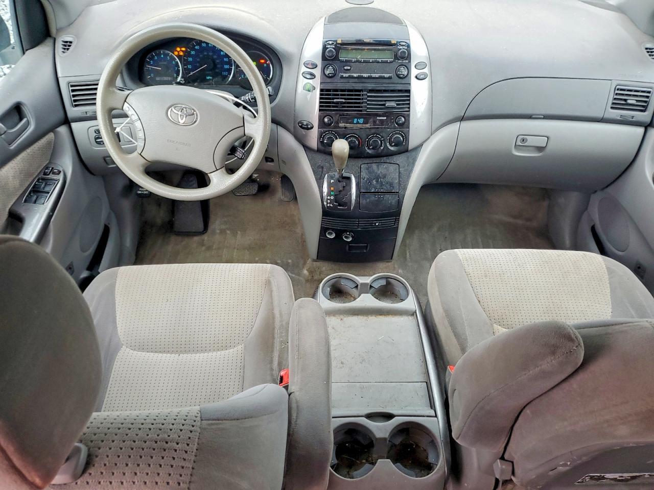 2008 TOYOTA SIENNA LE 7-PASSENGER — Фото 8 из 13