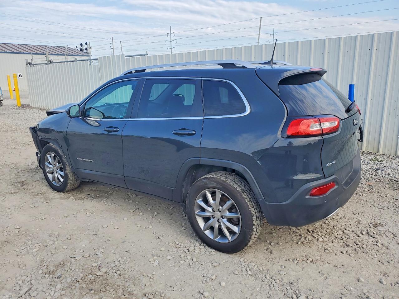 2018 JEEP CHEROKEE LIMITED — Фото 2 из 14