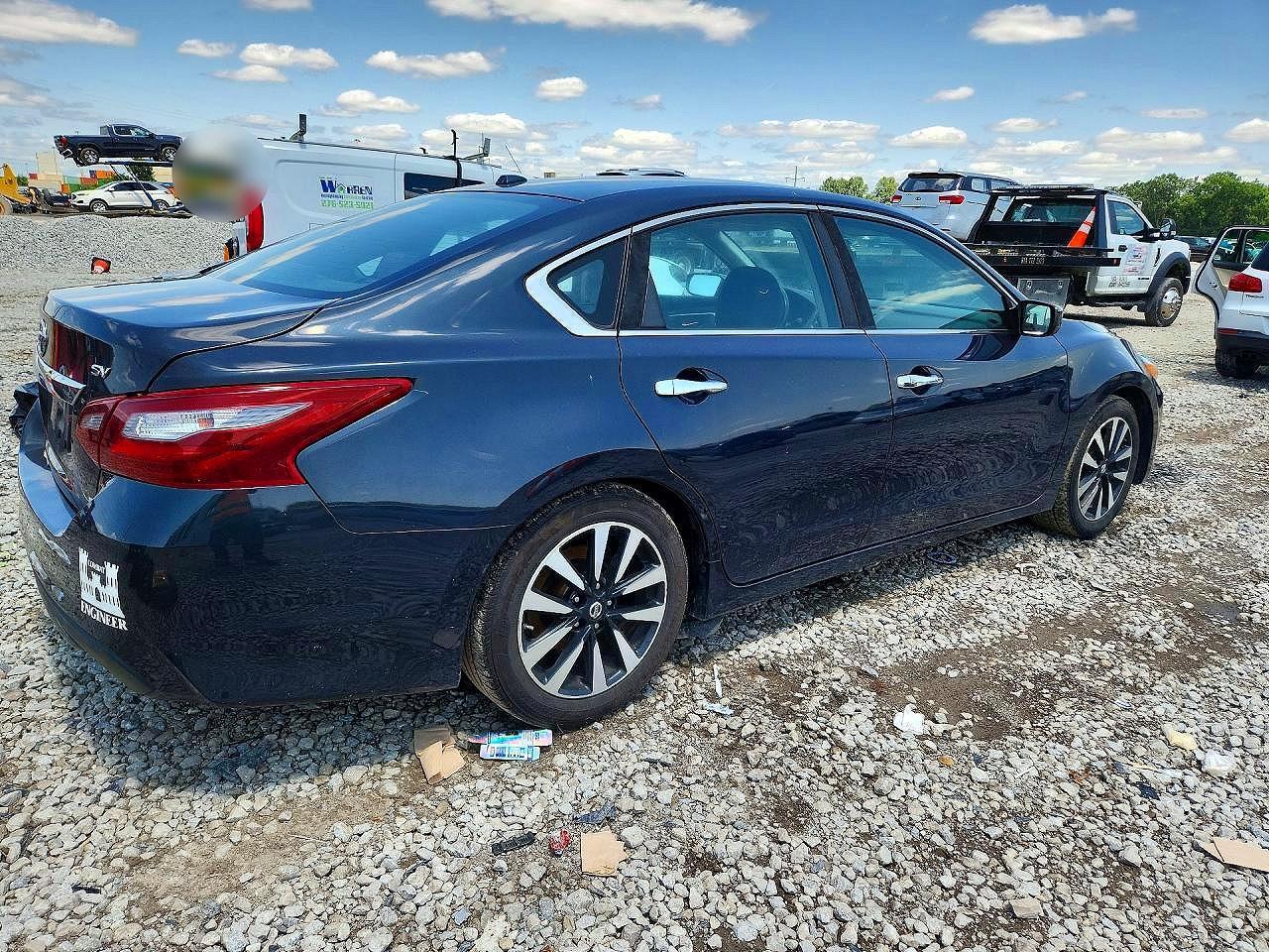 2018 NISSAN ALTIMA 2.5 SV — Фото 3 из 12
