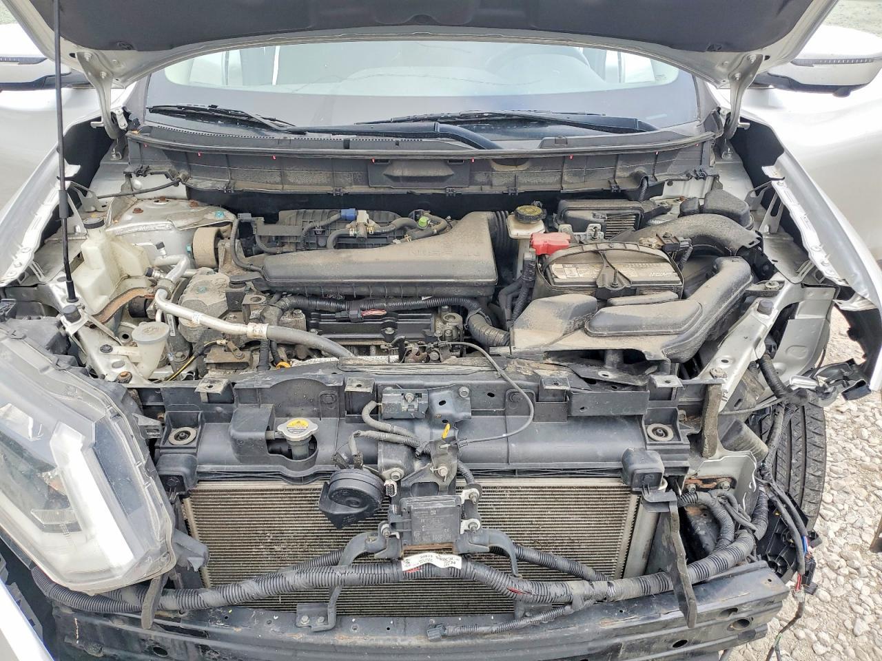 KNMAT2MV9JP566549 2018 NISSAN ROGUE photo no. 11