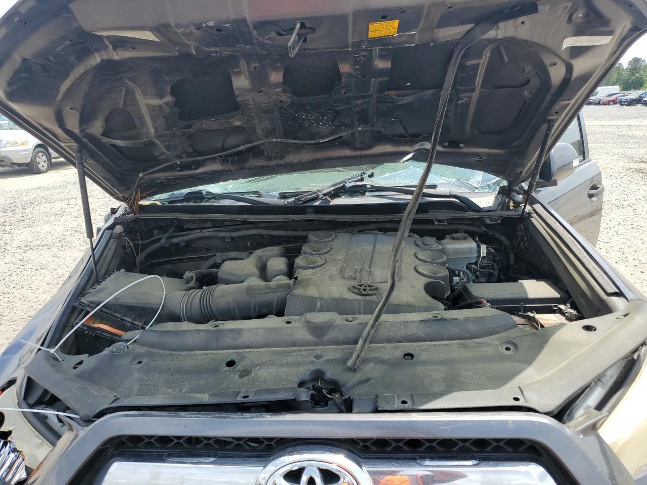 2011 TOYOTA 4RUNNER SR5 — Фото 12 из 13